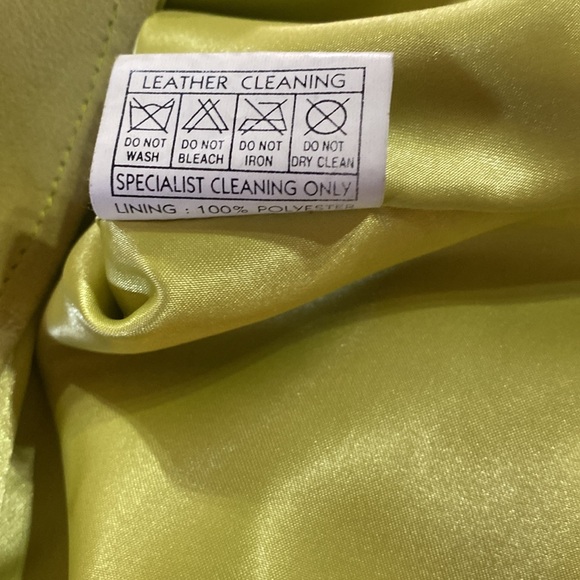 Double D Ranchwear Top - Picture 9 of 14